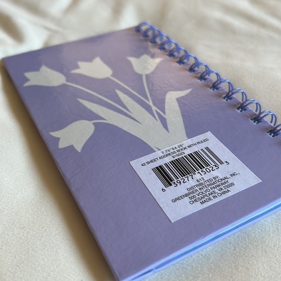 NEW • Floral Design Spiral-bound Address Book in Lilac & White (42 sheets) - Picture 7 of 10